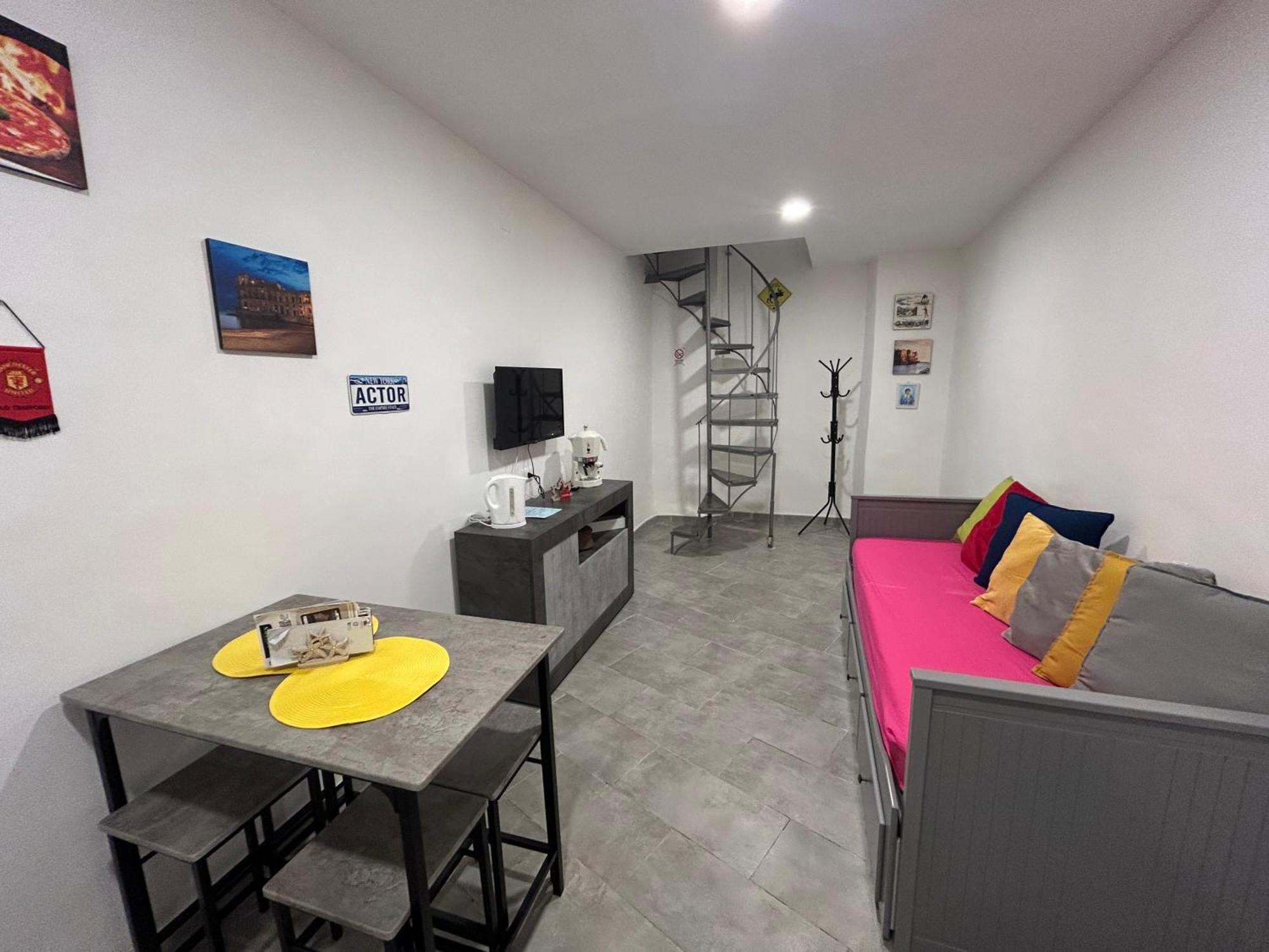 Casagiulia Daire Napoli Dış mekan fotoğraf